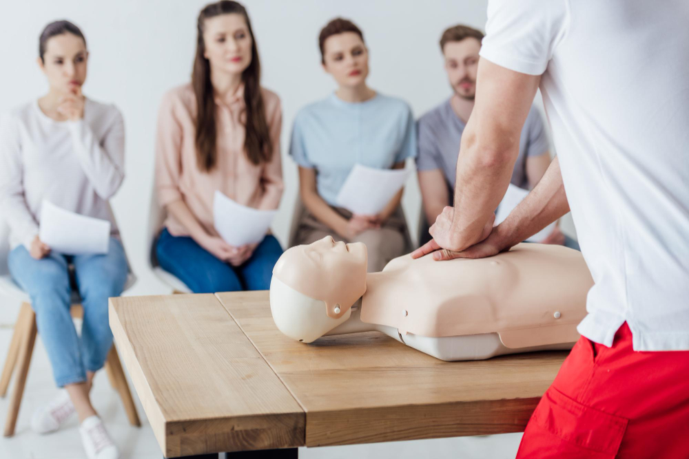 How long does a first aid training certificate last for in Ireland